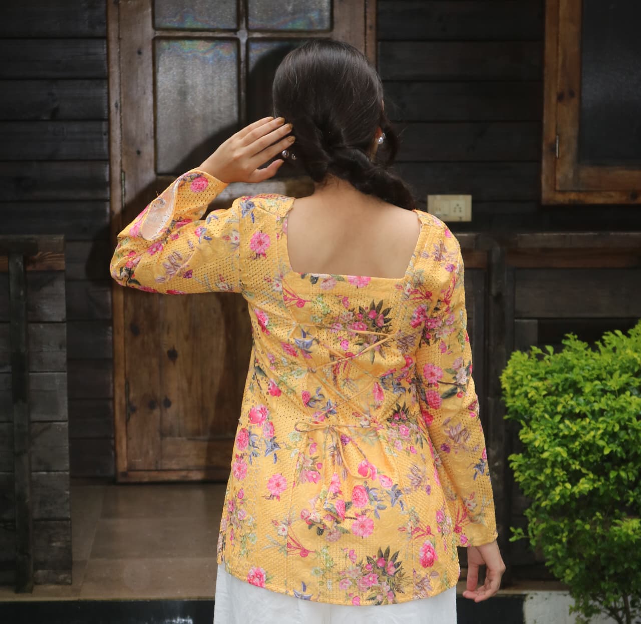 kanak- "Knot Me Pretty"